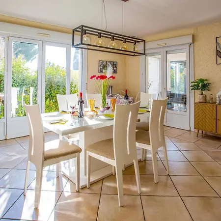 Repose By * Argeliers